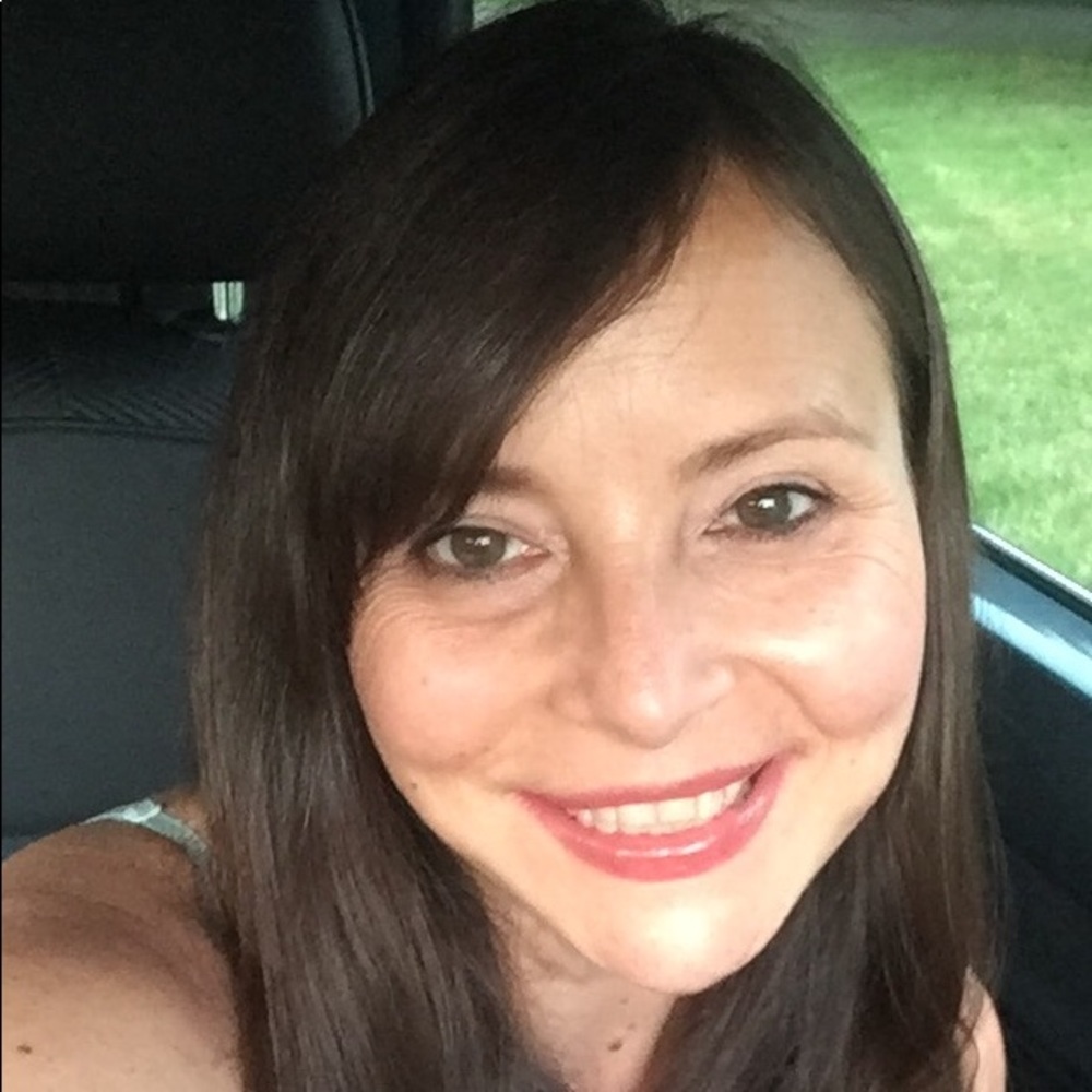 Meet your Posher, Andrea